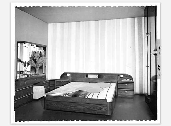 Camera da letto Perlanoce di Pianca, arredo storico in legno per la zona notte, esempio di design classico italiano.