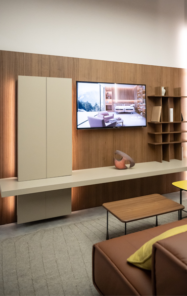 Stand Favero Health Projects al Salone del Mobile 2026 con sistemi Pianca, integrazione tra design, arredo e ambienti healthcare.